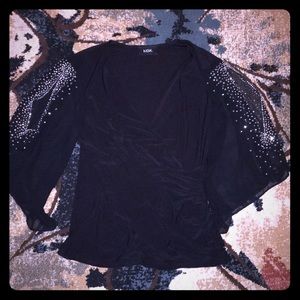 Cute open shoulder top